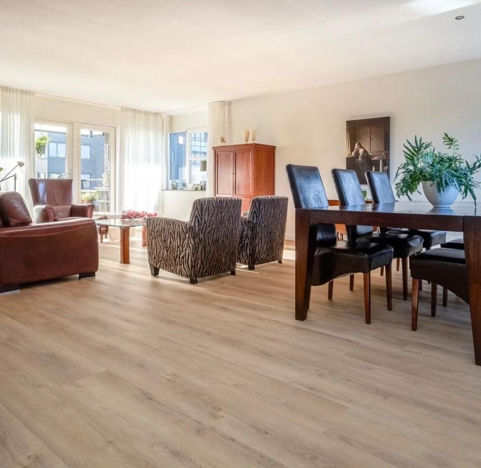 PVC Vloer met Rechte Plank PVC Vloer met Rechte Plank